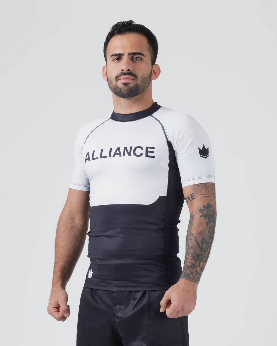 Alliance Ranked S/S Rash Guard – Alliance Jiu Jitsu Store